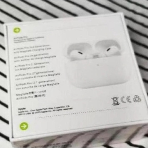 Bluetooth headphones airPods Pro 2